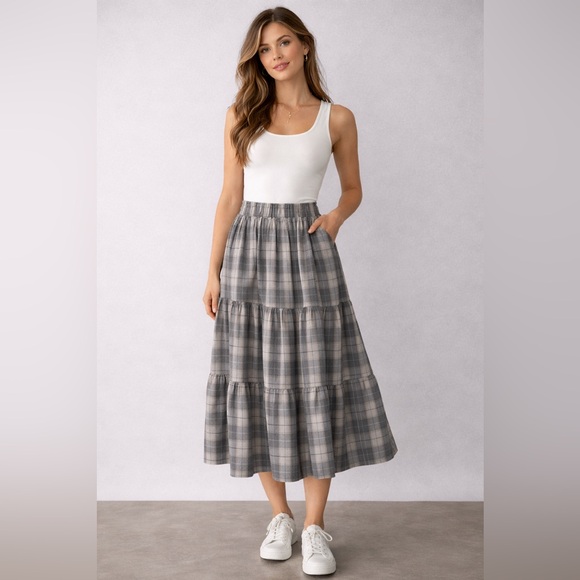 Dresses & Skirts - The Collective Plaid Tiered Midi Skirt – Size S